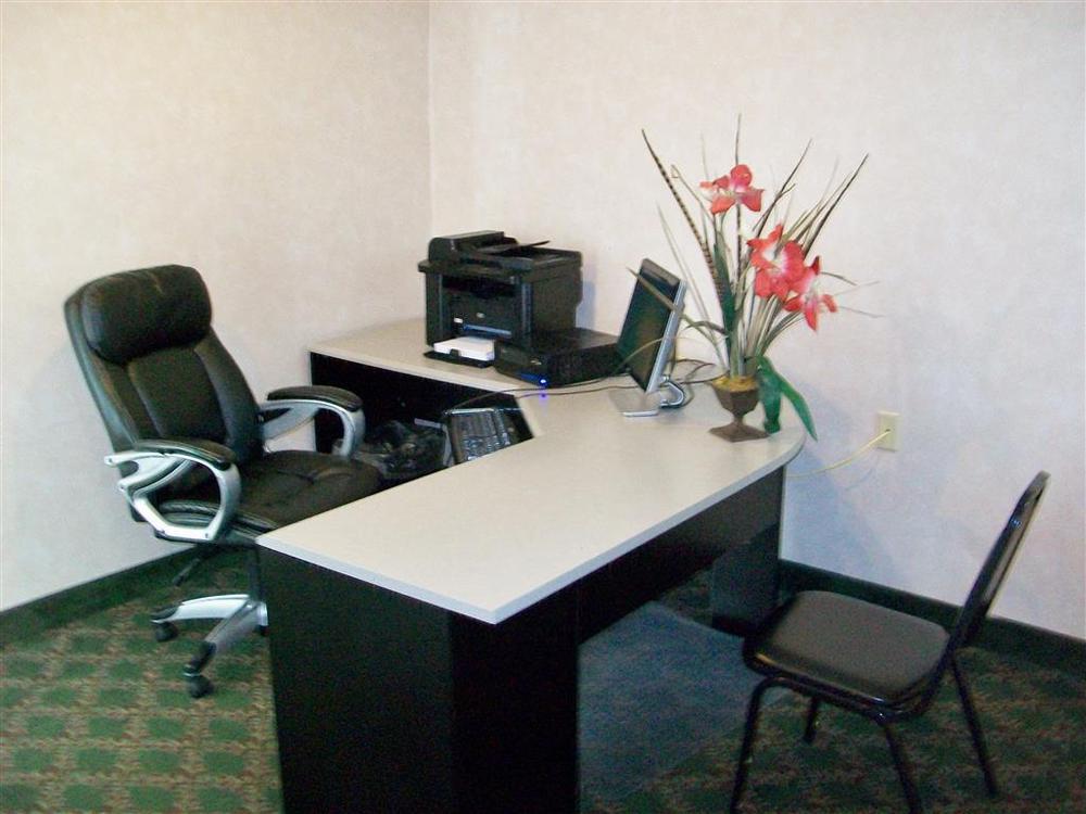 Americas Value Hotel