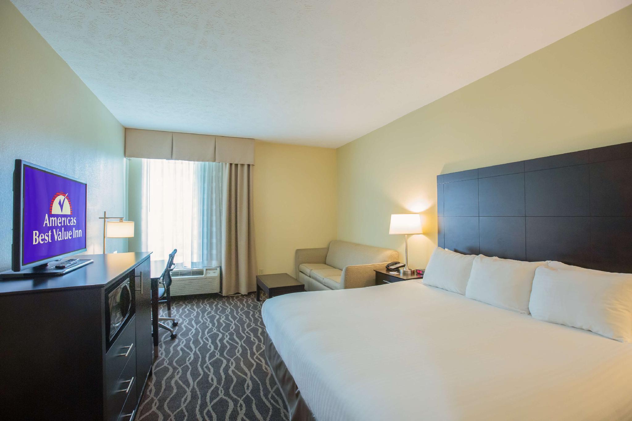 Americas Value Hotel West Point