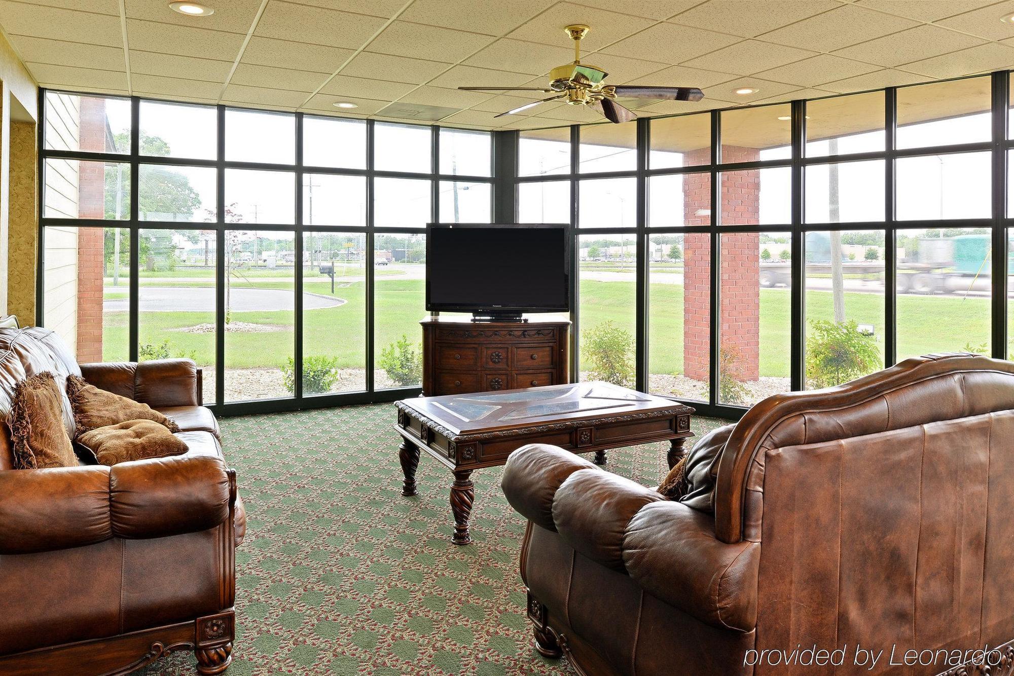 Americas Value Hotel 2*