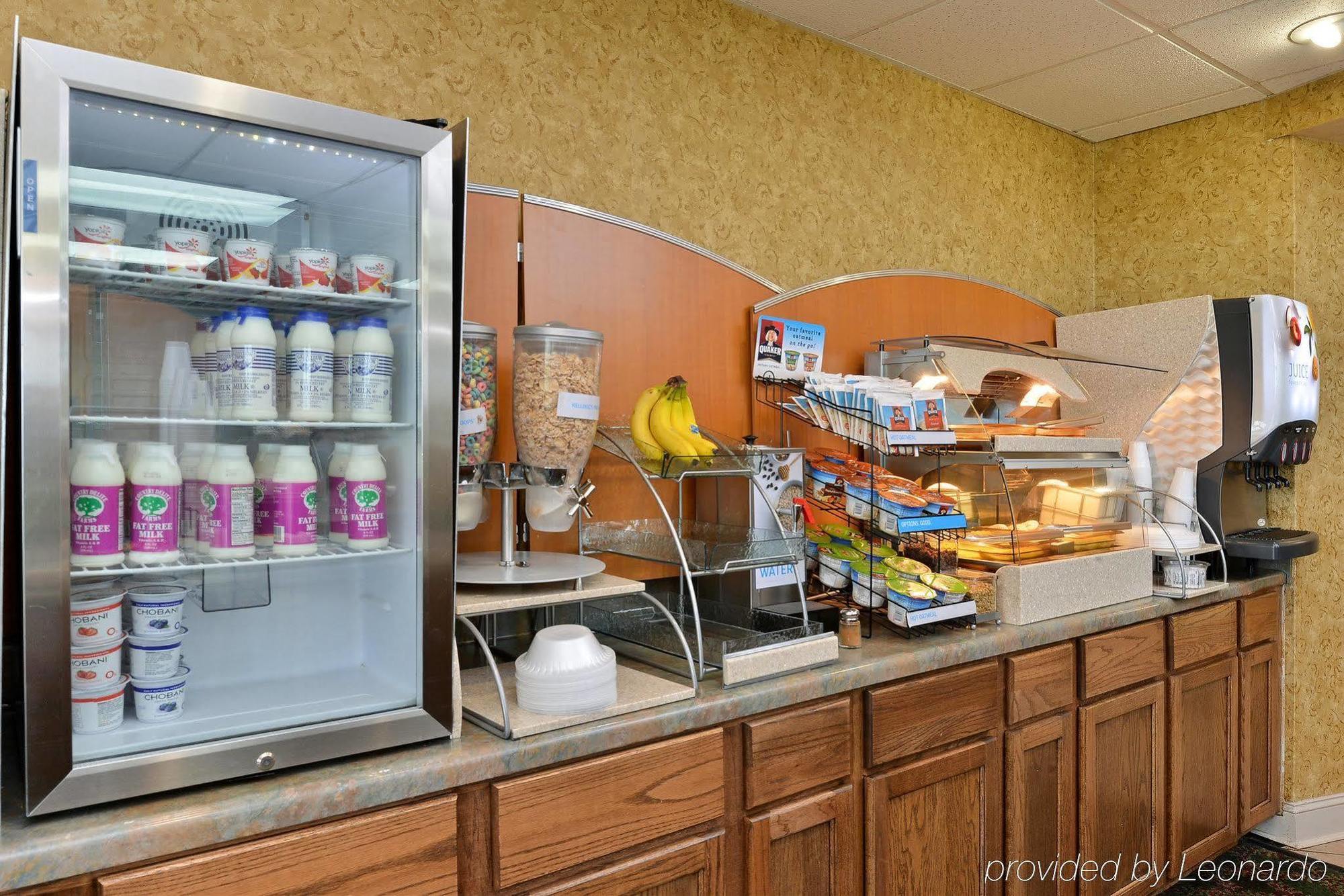 Americas Value Hotel 2*